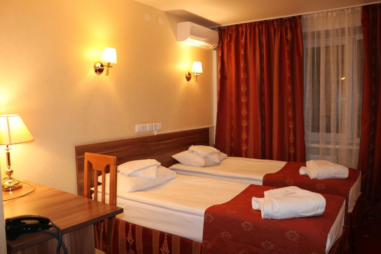 Amaks Vizit Hotel Γόμελ Εξωτερικό φωτογραφία