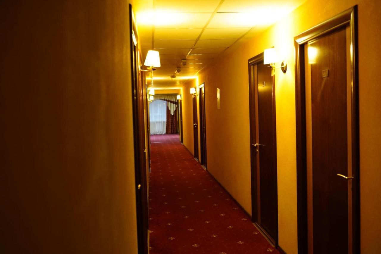 Amaks Vizit Hotel Γόμελ Εξωτερικό φωτογραφία