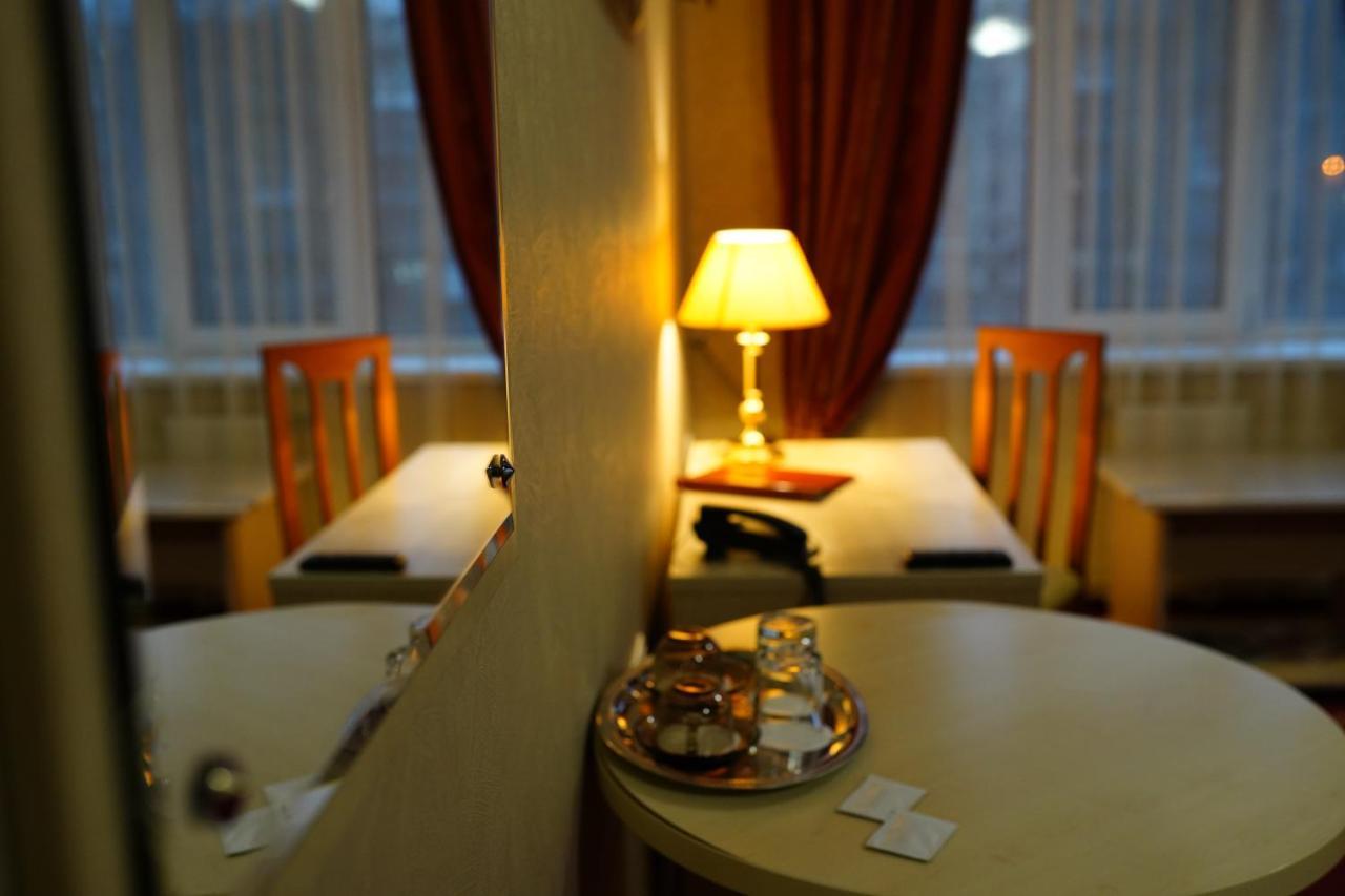 Amaks Vizit Hotel Γόμελ Εξωτερικό φωτογραφία